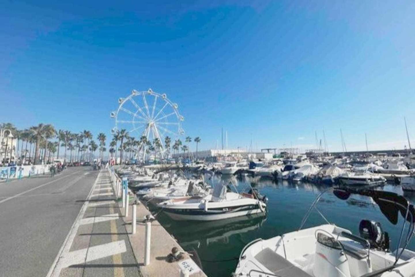 Sensa701 Beach Andra Benalmádena Eksteriør billede